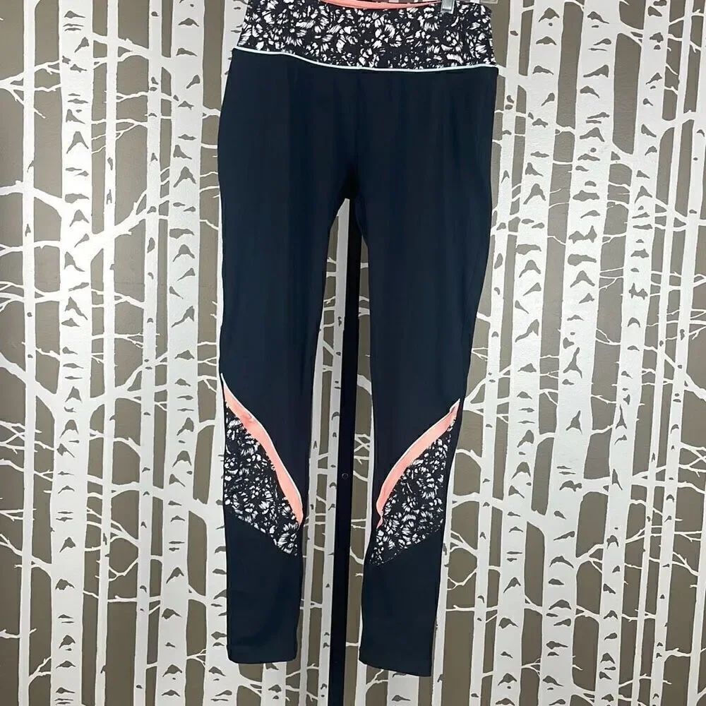 Zoâno Yoga Pants NEW M